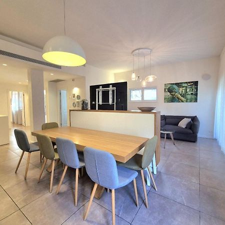 Beach Apartments Tlv - Exclusive Tel Aviv Bagian luar foto